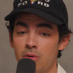 Jonas Brothers revelam história inacreditável envolvendo ícones do Punk